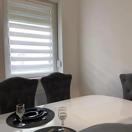 Lejlighed Lenaluxapartman2024 *